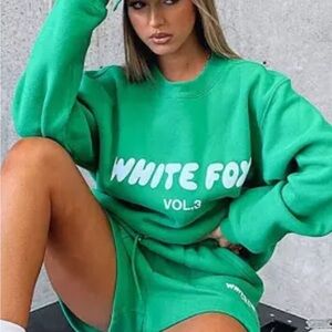 White Fox Vol. 3 crewneck sweatshirt. Green. NWT  Size S/M